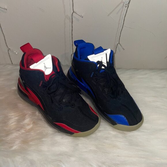 Men's - Jordan Aerospace 720 Paris Saint-Germain Sneakers - Picture 3 of 5